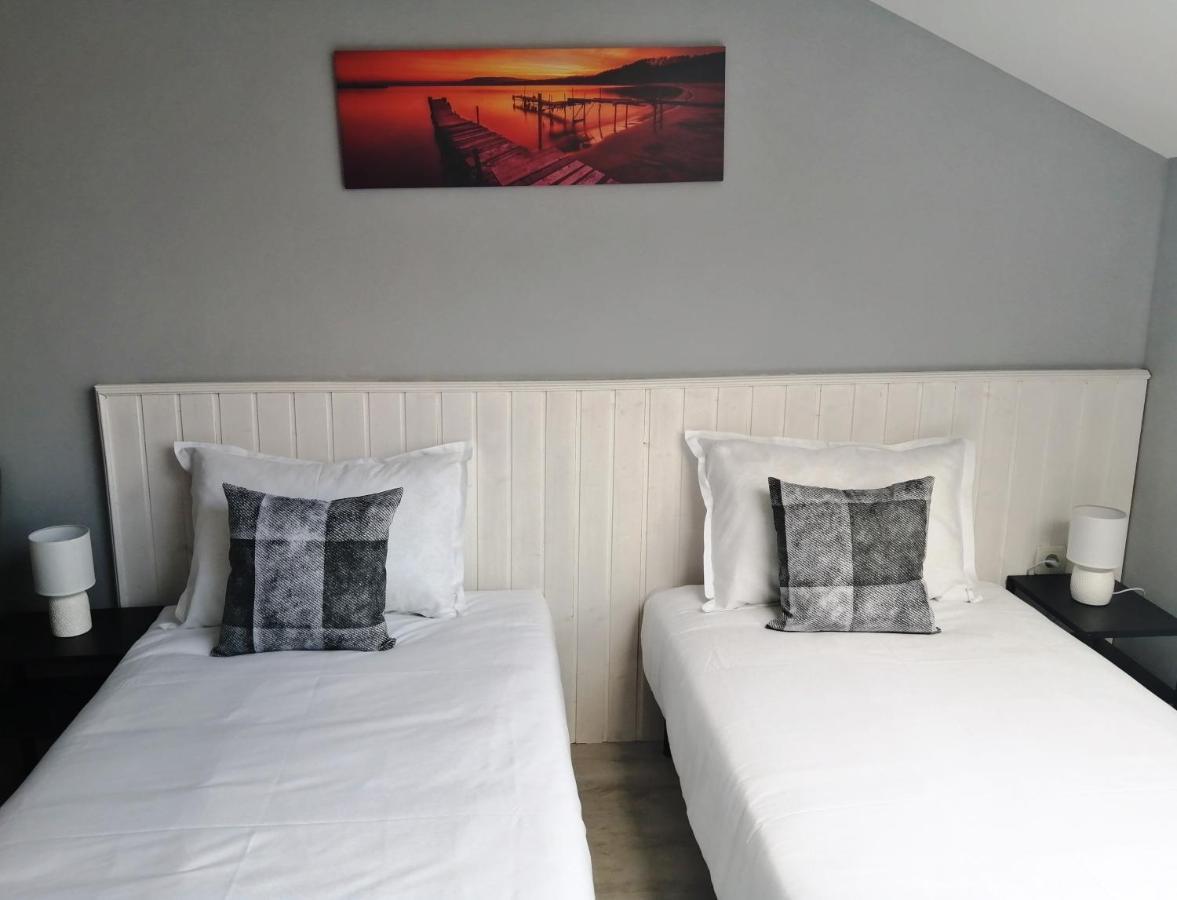 La Piazza Hotel ชูเมน ภายนอก รูปภาพ